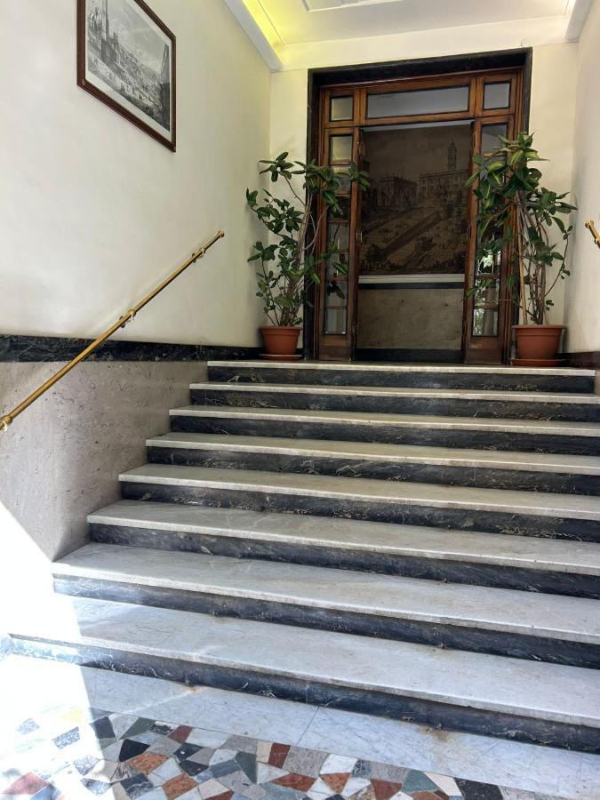 Vatican Giuliana Street Rome Exterior photo